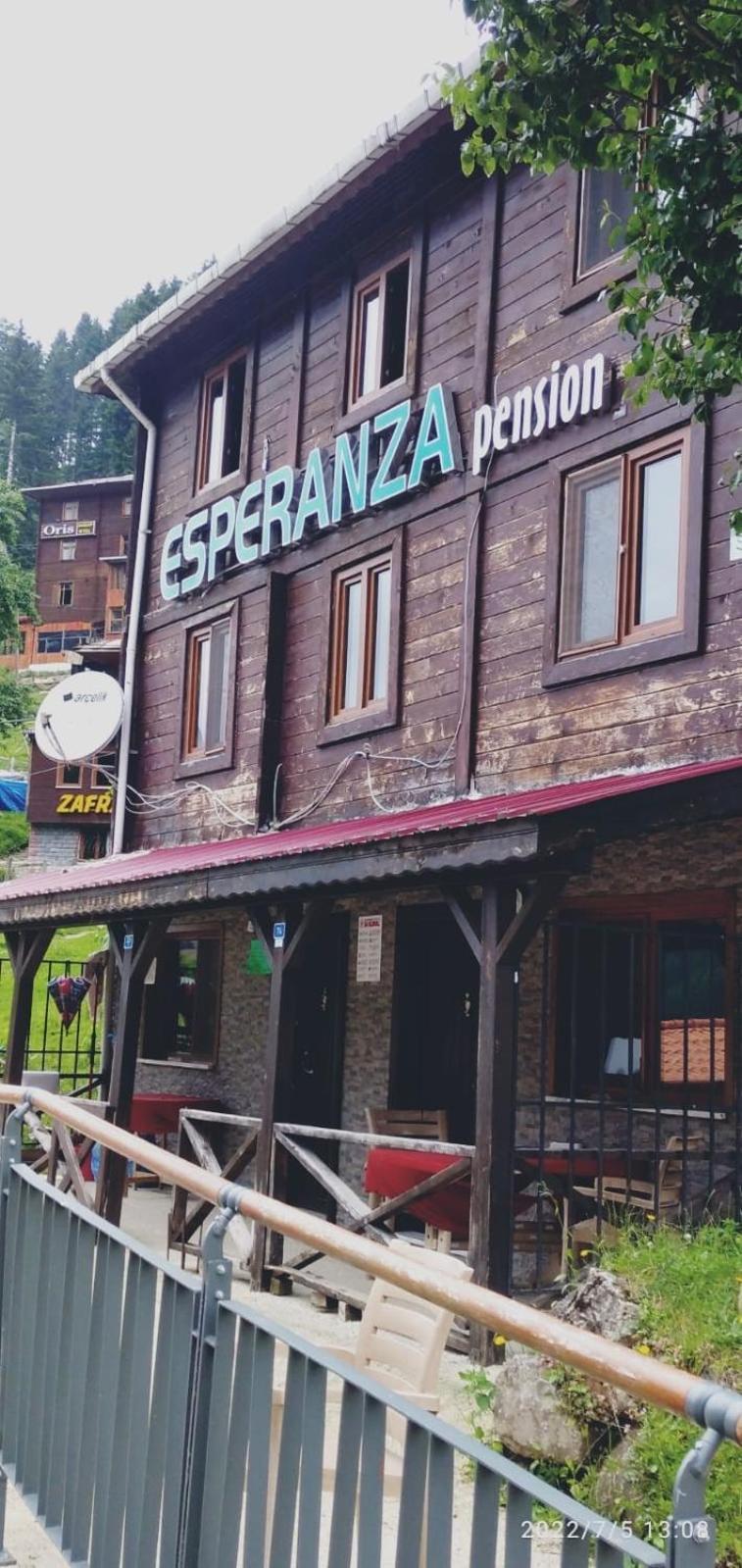 בית הארחה איידר יאילאסי 	Esperanza Apart & Pension מראה חיצוני תמונה